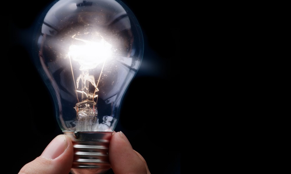 Lightbulb G15af2ae3a 1920