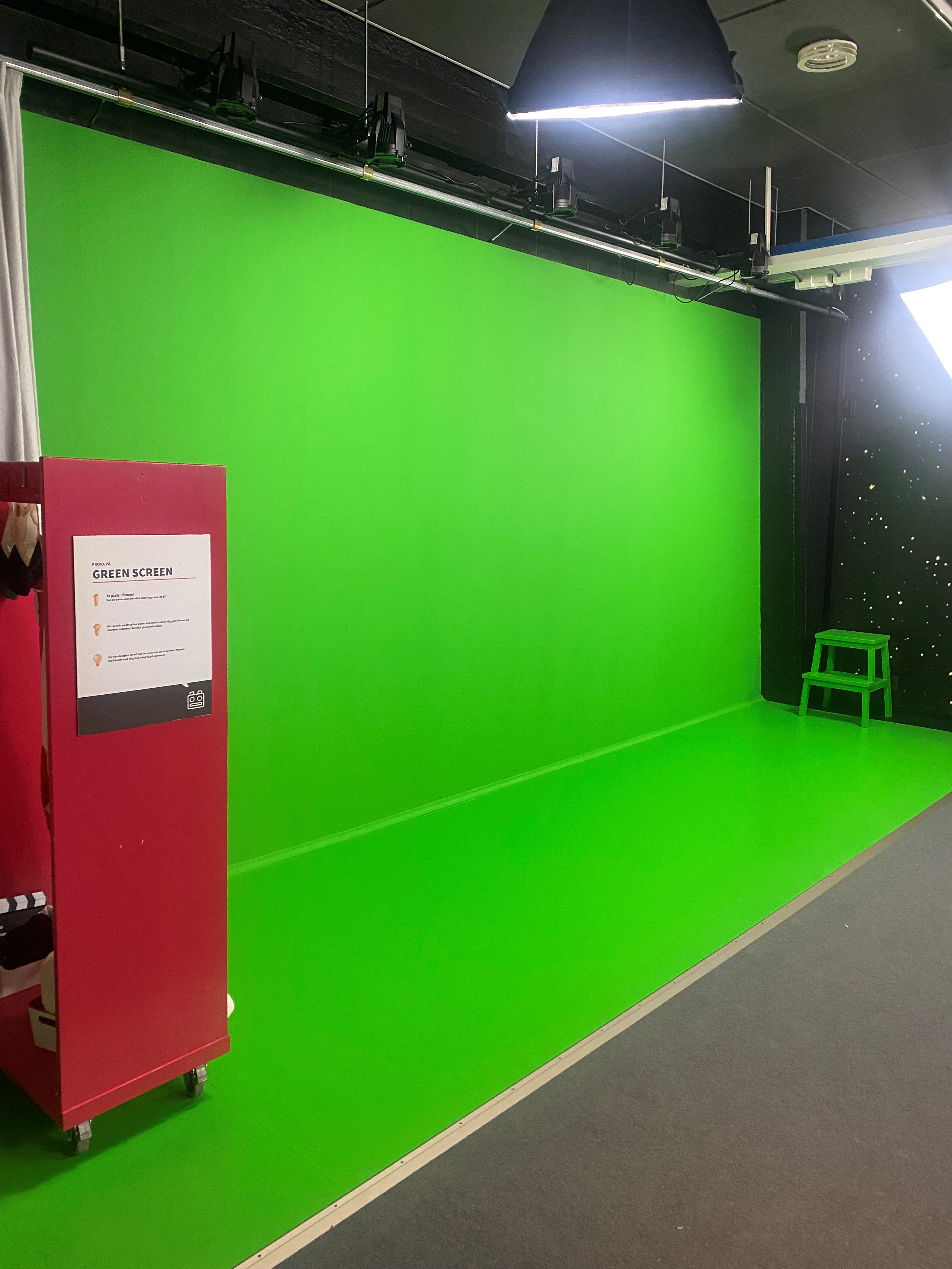 Studio 1 (1)